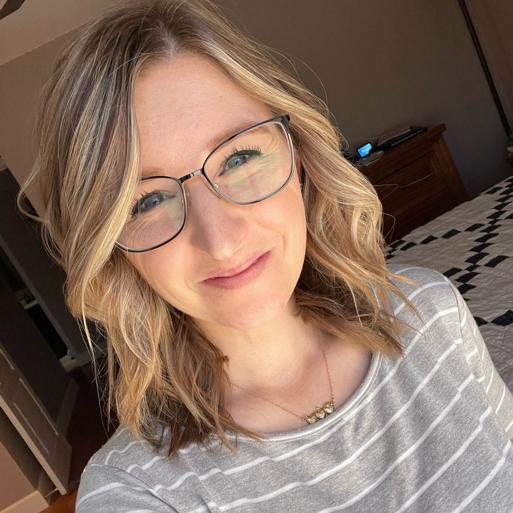 Meet your Posher, Colleen